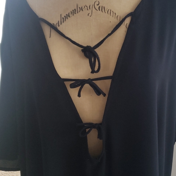 NWOT Black cover up - Picture 2 of 5